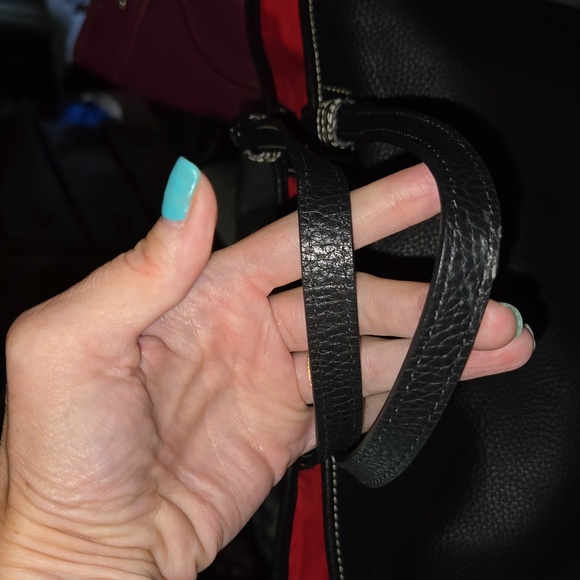Dooney and Bourke Large Leather Tote, Black, minor scratch on back EUC - Picture 6 of 10